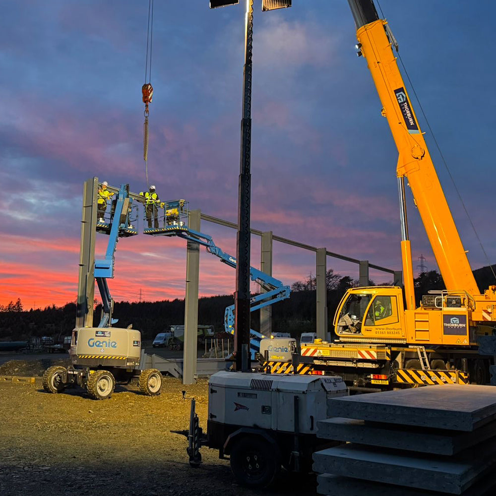 Crane hire 21