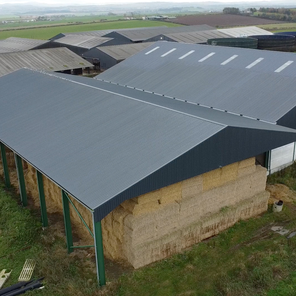 Straw shed b5657422 e1f2 4dae 8691 f7b32826f100